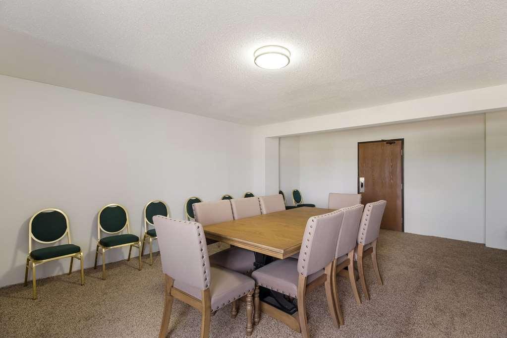 Rodeway Inn Houston North Greenspoint Facilities photo